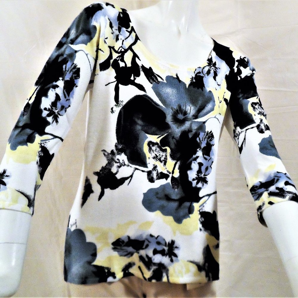 BEUTLER SWEATERS  NWT